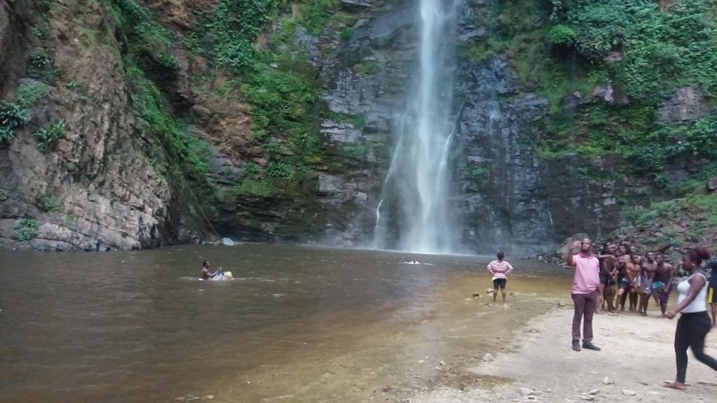 Wli Waterfalls Inn Wli Afegame Ngoại thất bức ảnh