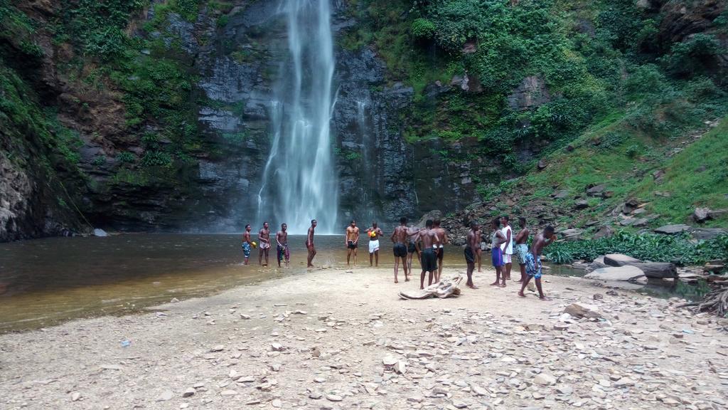 Wli Waterfalls Inn Wli Afegame Ngoại thất bức ảnh